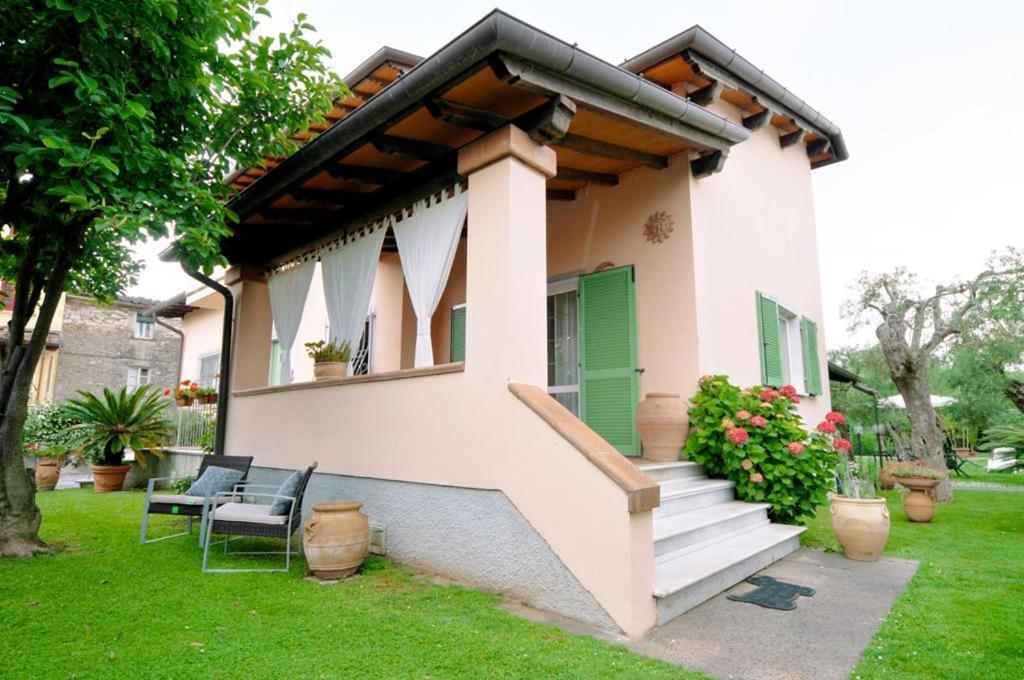 Bed and Breakfast la madonnina Querceta Exterior foto