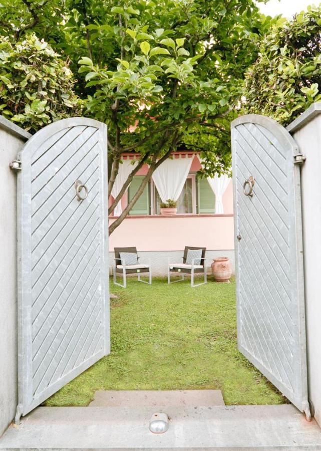 Bed and Breakfast la madonnina Querceta Exterior foto
